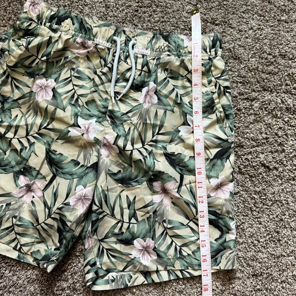 Forever 21 Floral Swim Trunks Tropical Drawstring Shorts Men's Small‎